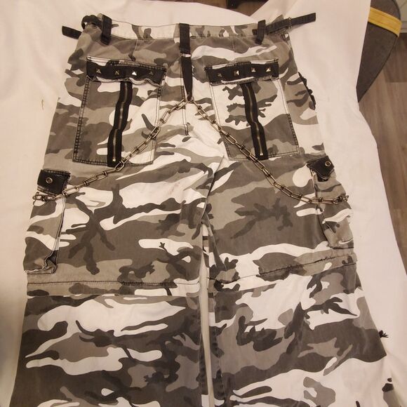 Y2K Tripp NYC Cargo Camo Pants Zip Off Men Sz XXL Daang Goodman Baggy Rave Goth - Picture 6 of 12